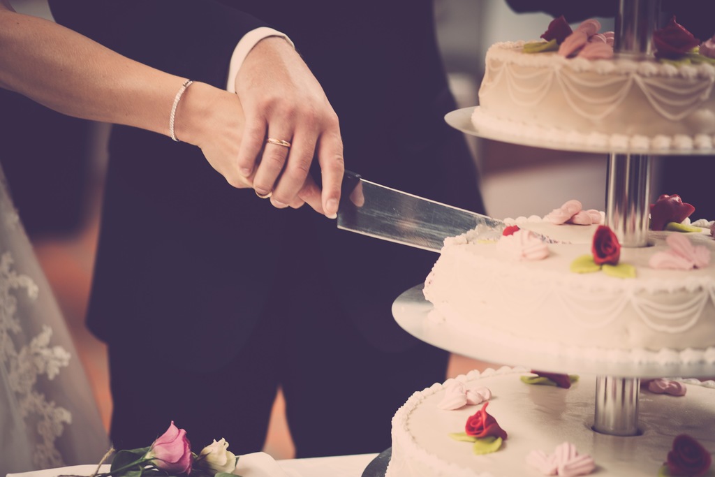 Como escolher o bolo de casamento ideal